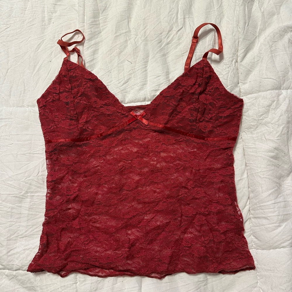 Edikted Red Top!